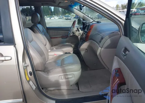 2005 Toyota Sienna Xle Limited z USA, uszkodzony, nr VIN 5TDBA22C55S035579